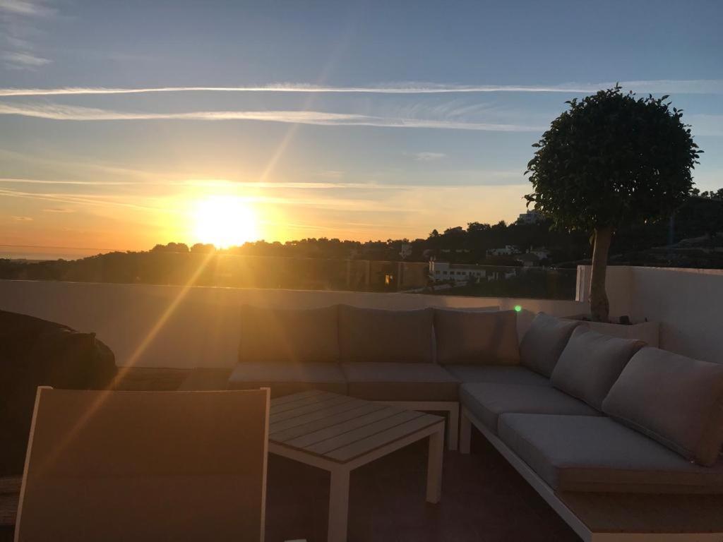 דירות Ojén Penthouse Mit Privatem Jacuzzi In Marbella - La Mairena מראה חיצוני תמונה