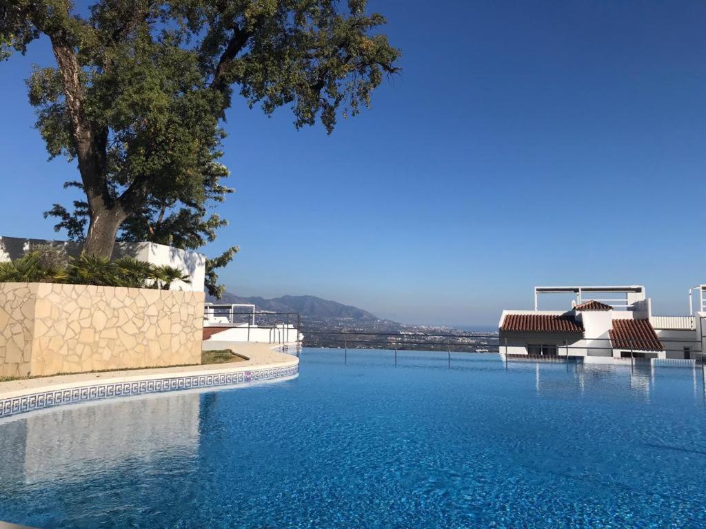 דירות Ojén Penthouse Mit Privatem Jacuzzi In Marbella - La Mairena מראה חיצוני תמונה